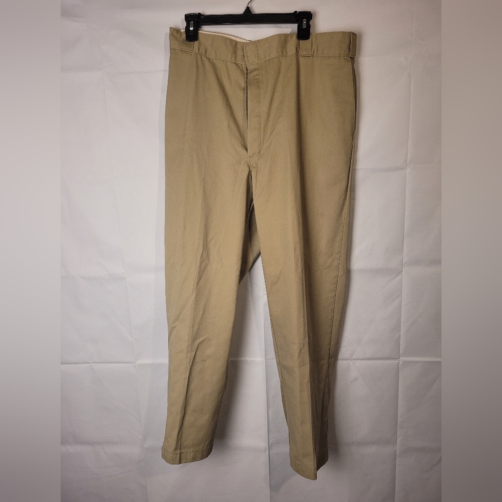 Dickies Pants Men's 44X30 Tan Beige Straight Leg Business Classic Fit Slacks